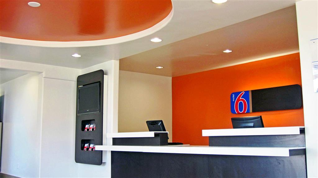 Hawthorn Suites Victorville Dalaman gambar